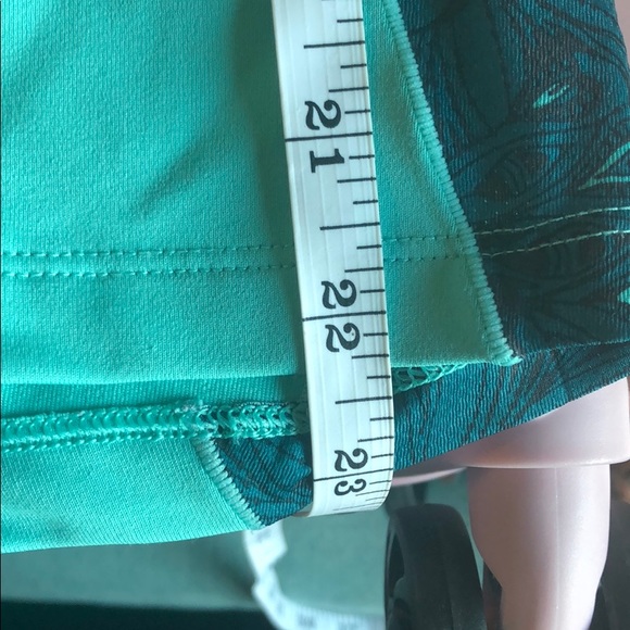 🚫 SOLD 🚫 The North Face Running Top - Picture 6 of 6